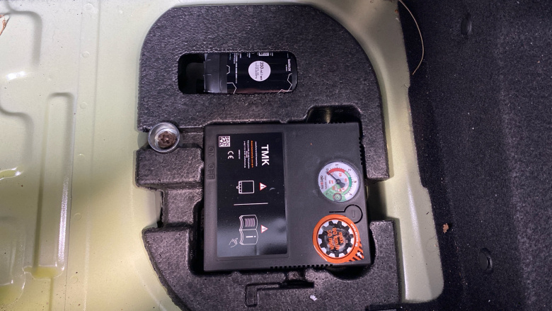 MINI Convertible 1.5 Cooper Classic Premium 2dr Auto Petrol Convertible